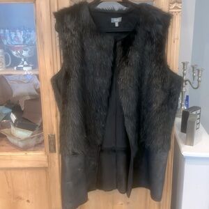 NEIMAN MARCUS faux fur vest/sleeveless jacket/topper/duster in size XL
